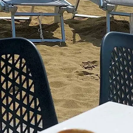 瑞登特旅馆
